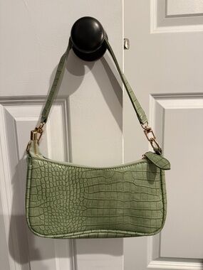 Green Croc-Embossed Shoulder Bag
